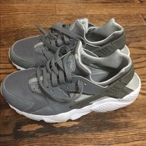 KIDS nike Hurrache wolf grey